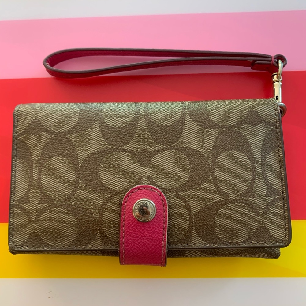 Coach wristlet